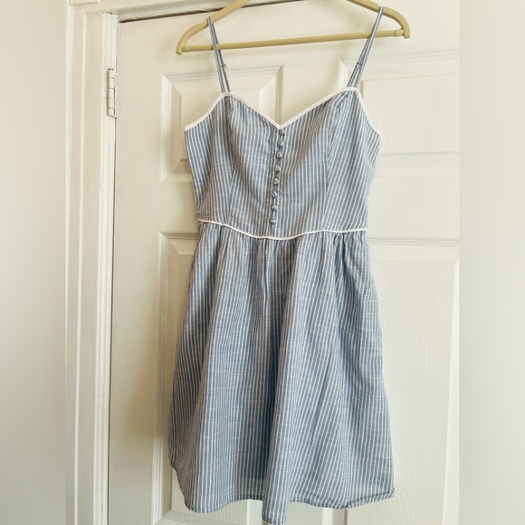 Abercrombie & Fitch Dresses & Skirts - Abercrombie & Fitch Blue and White Striped Dress